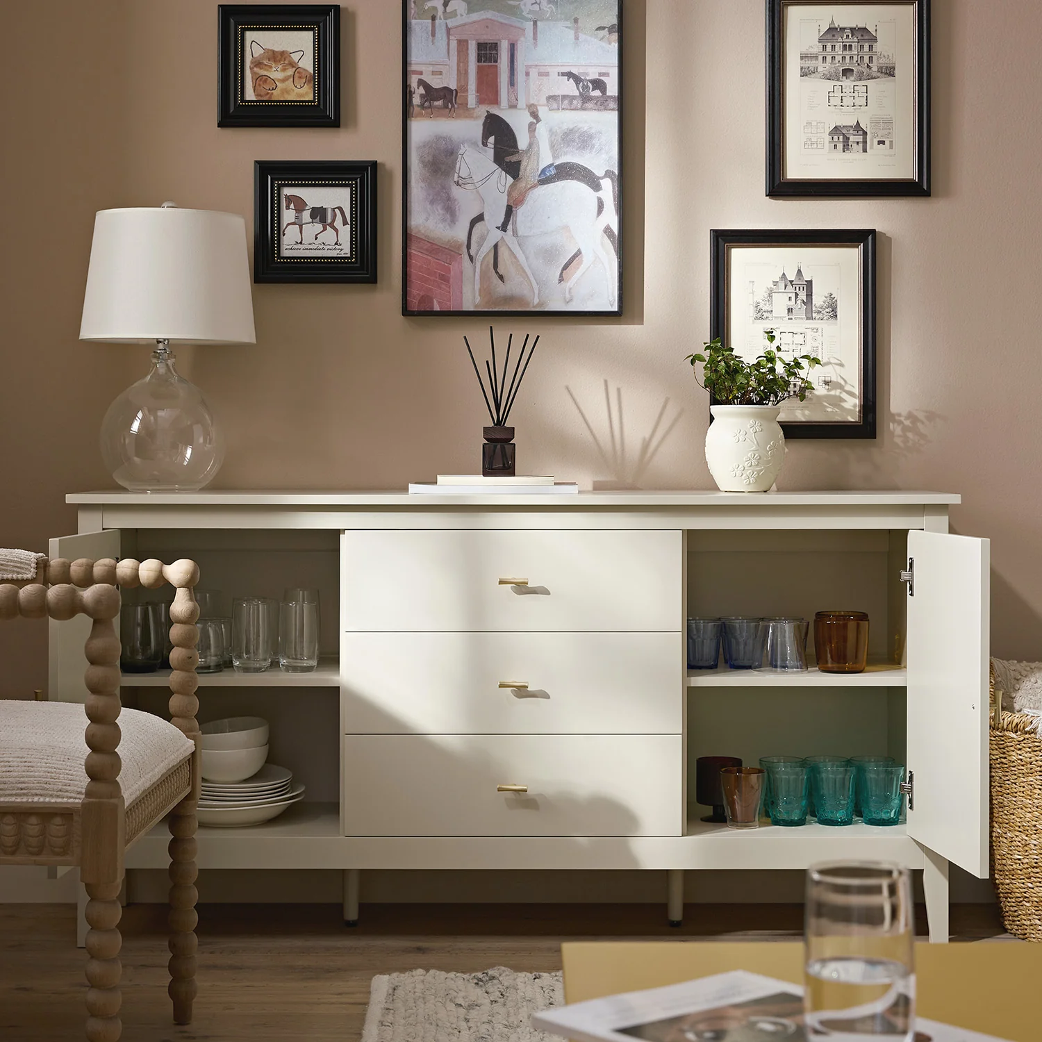 Oakham Wide Sideboard with Drawers, Shaded White - Image 3