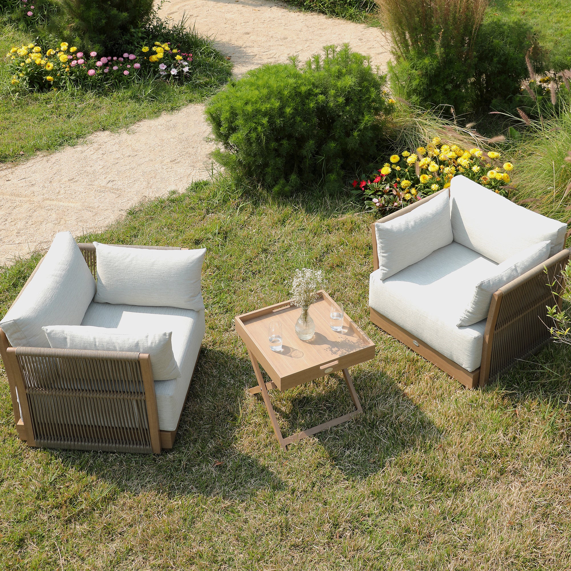Pedra Rope and Aluminium Outdoor Bistro Set, Natural - Image 3