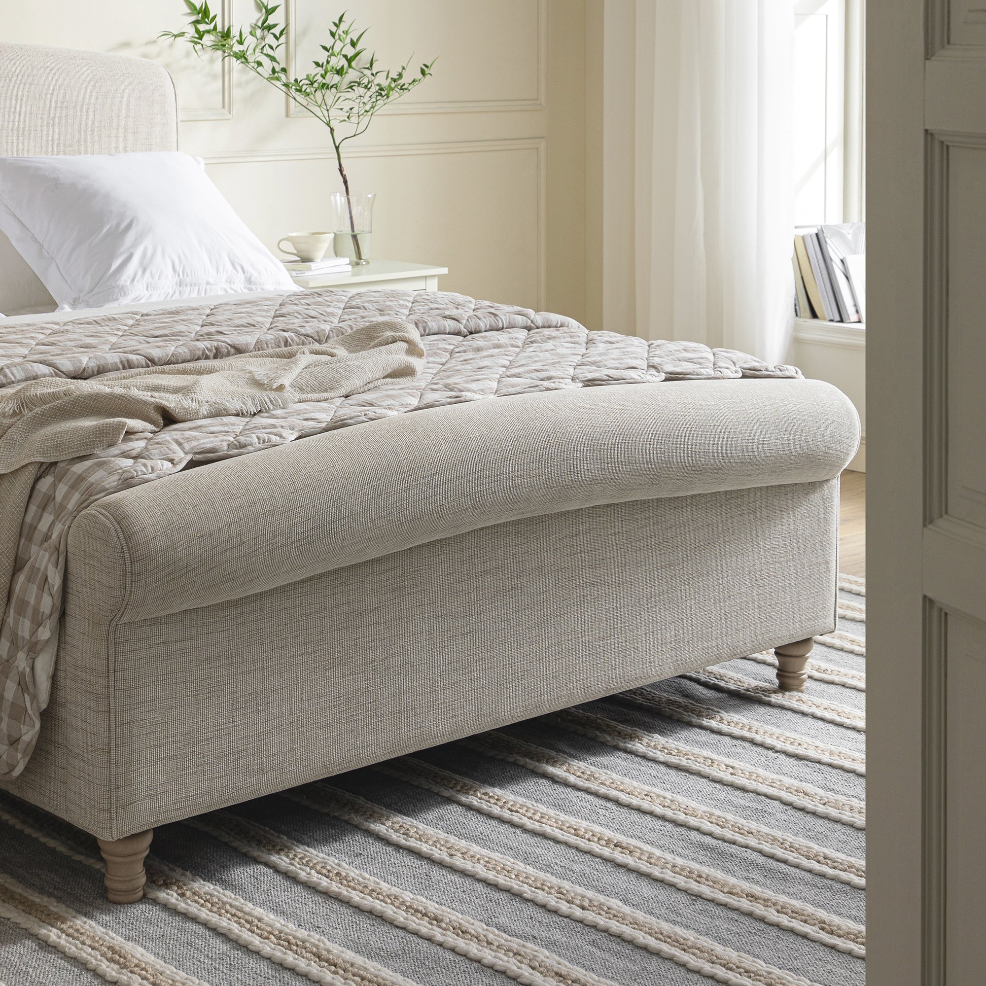 Porchester Ottoman Storage Sleigh Bed, Oatmeal Woven Textured Fabric - Image 9