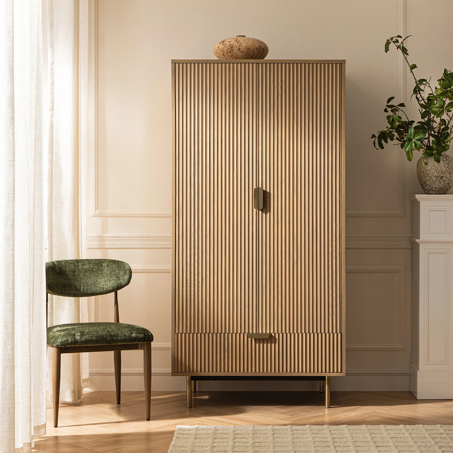 Richmond Ridged Double Wardrobe with Drawer, Light Ash - Image 3