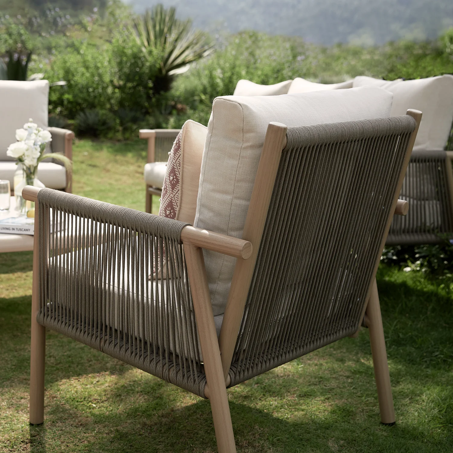 Soller Indoor and Outdoor Rope Weave 5-Seater Sofa Set - Image 7