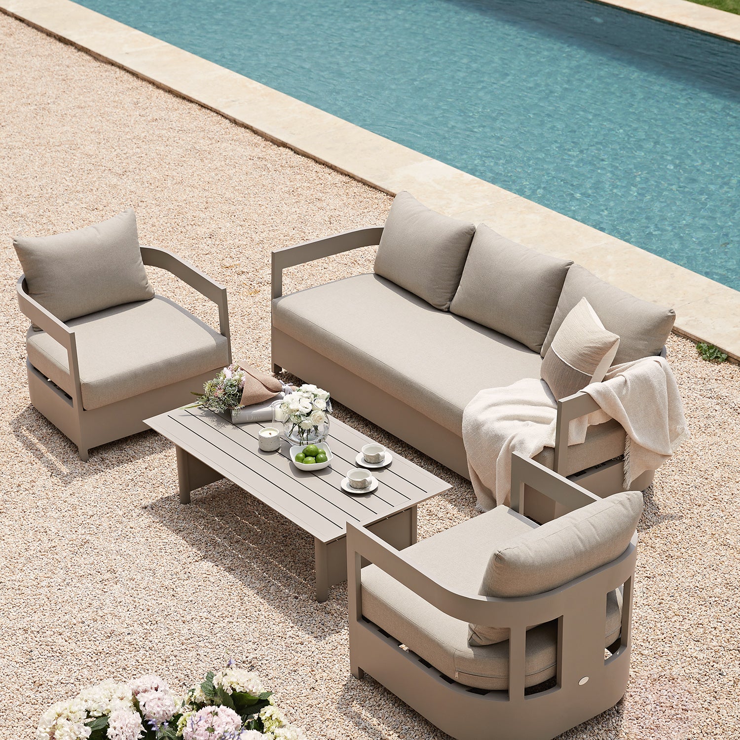 Stanford Outdoor 5-Seater Sofa Set, Taupe with Light Taupe Fabric - Image 3