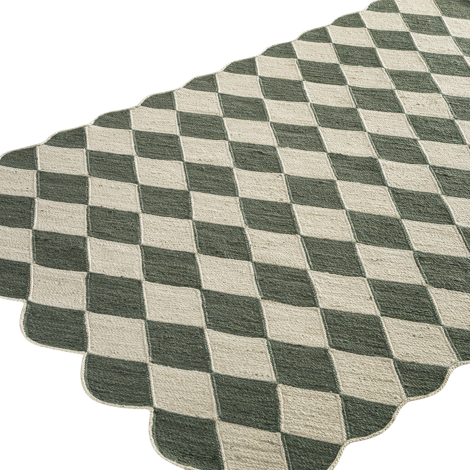 Tabitha Harlequin Diamond Scallop Olive Green & Bleached Jute Hand Braided Rug - Image 3