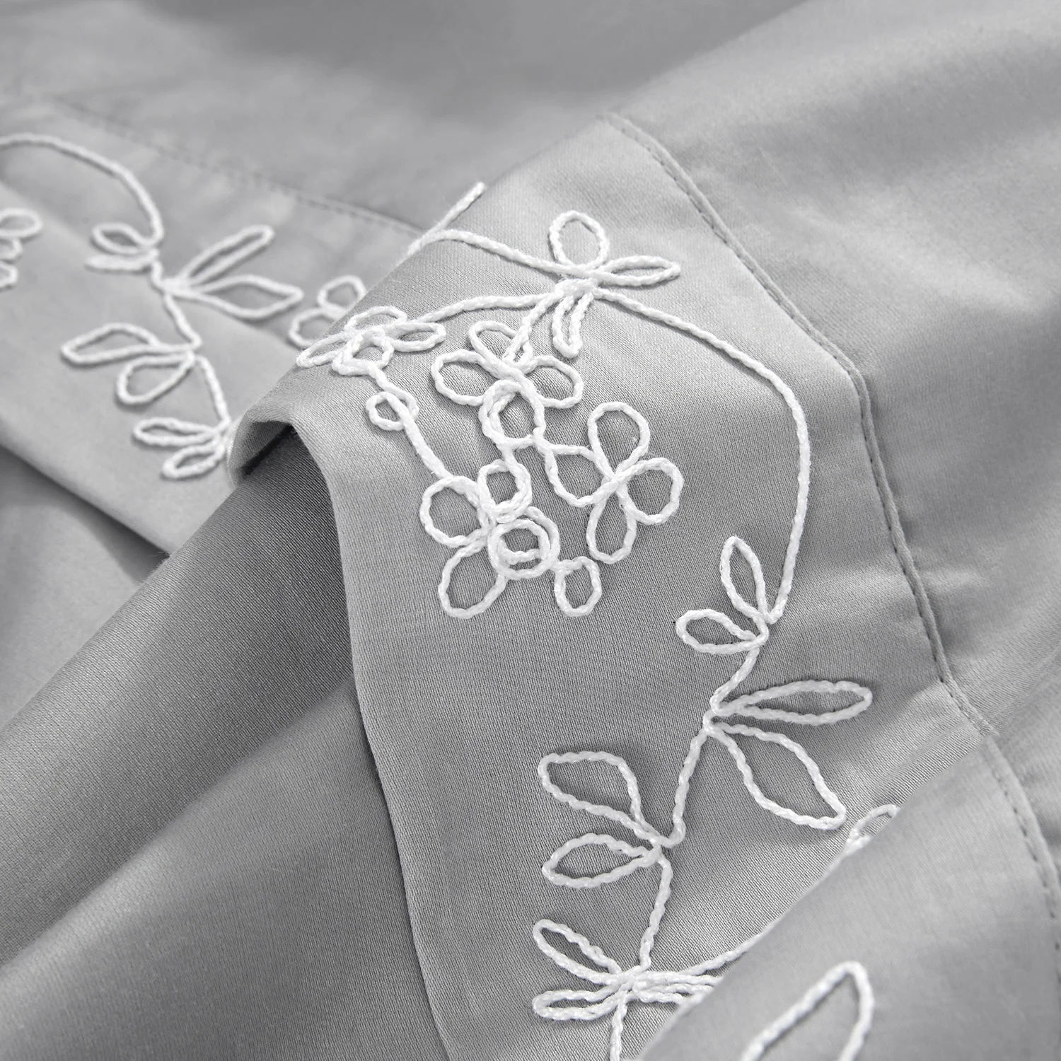 Valentina Grey Floral Embroidered 600 Thread Count Cotton Sateen Duvet Set - Image 3