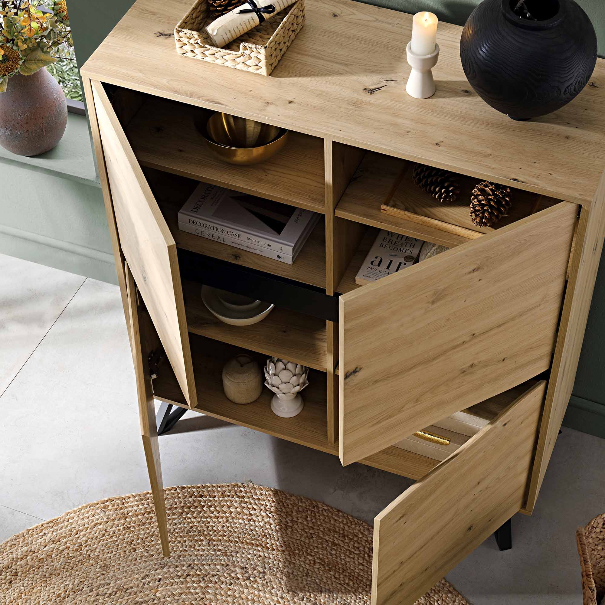 Weston Oak Effect 4 Door Cabinet - Image 3
