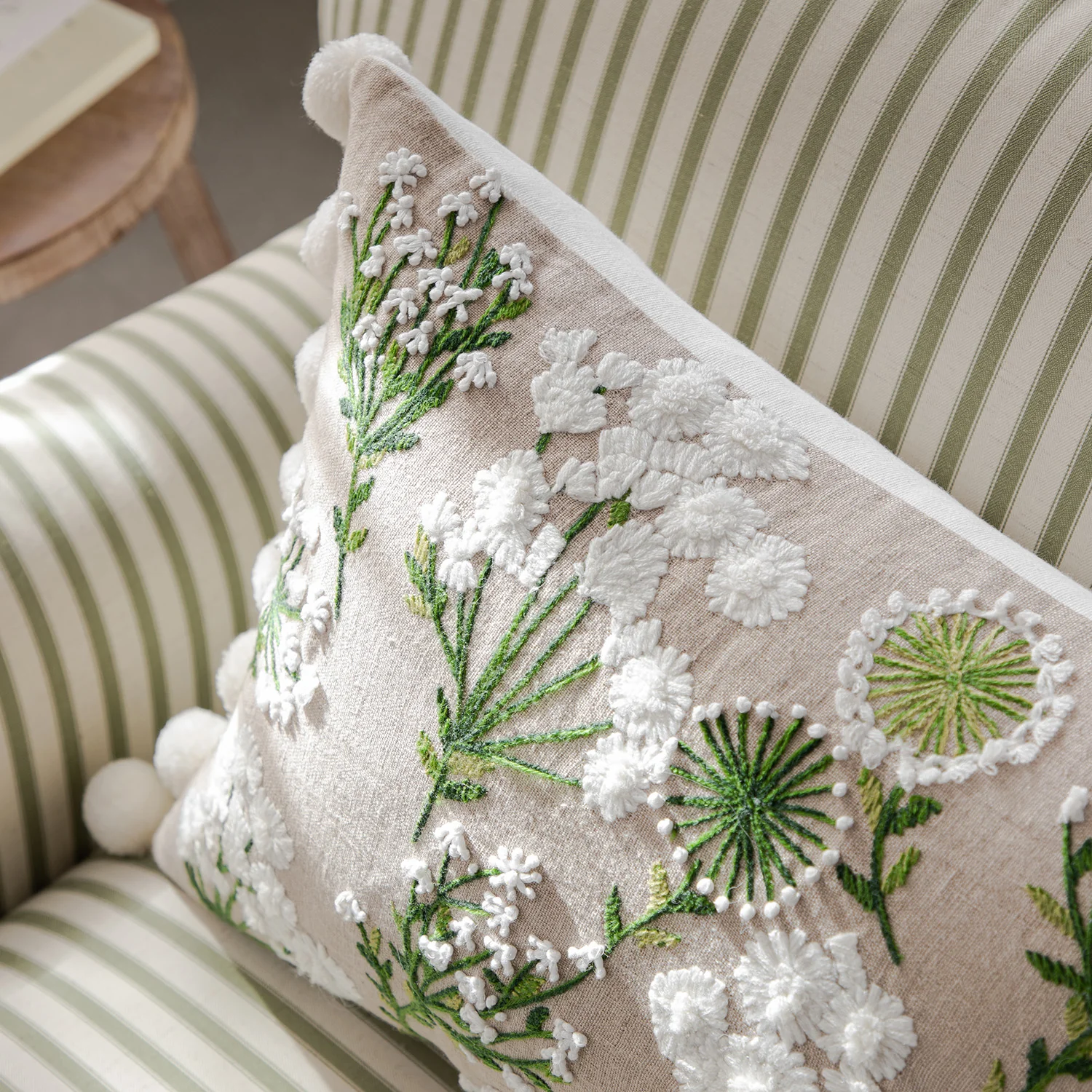 Country Collection Wildflower Rectangular Linen Pom Pom Cushion - Image 3