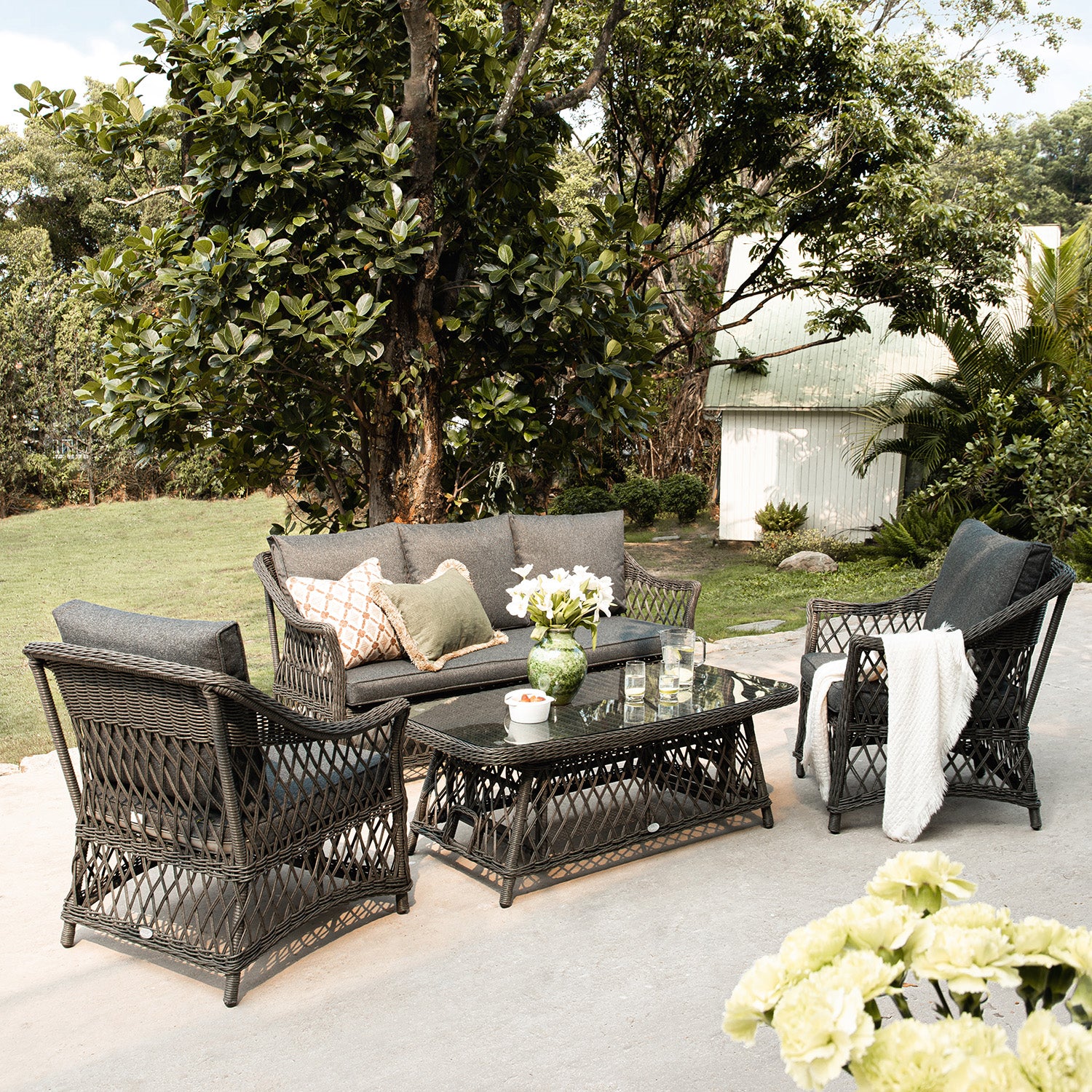 Willowbrook Lattice Weave Rattan 5-Seater Sofa Set with Rising Table, Dark Grey - Image 4
