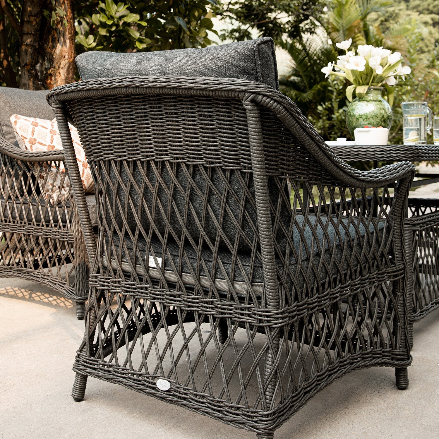 Willowbrook Lattice Weave Rattan 5-Seater Sofa Set with Rising Table, Dark Grey - Image 9