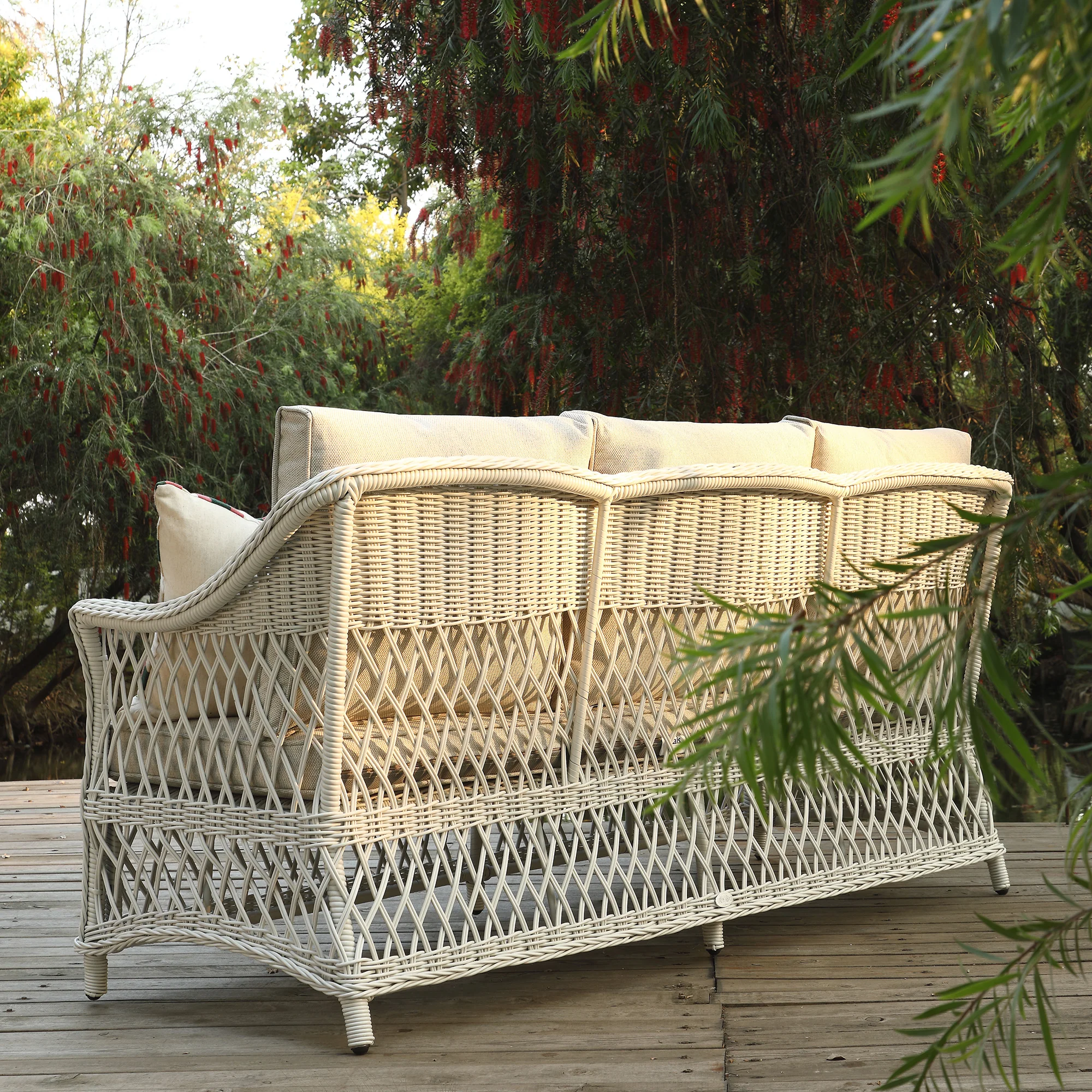 Willowbrook Lattice Weave Rattan 5-Seater Sofa Set with Rising Table, White - Image 9