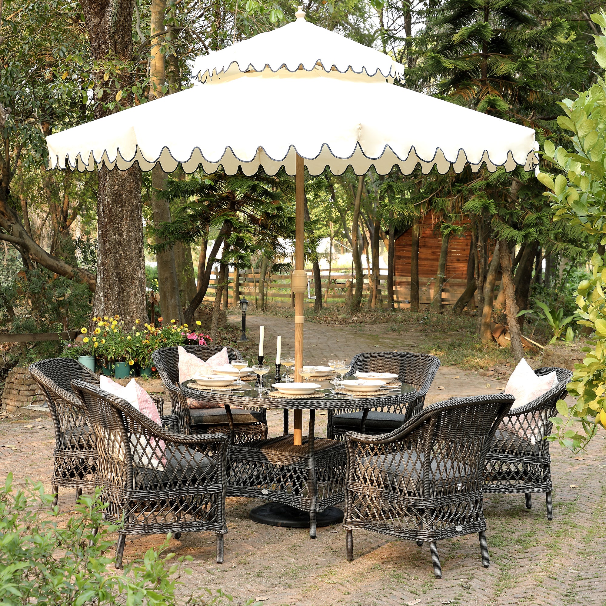 Willowbrook Lattice Weave Rattan 6-Seater Round Dining Set, Dark Grey - Image 3