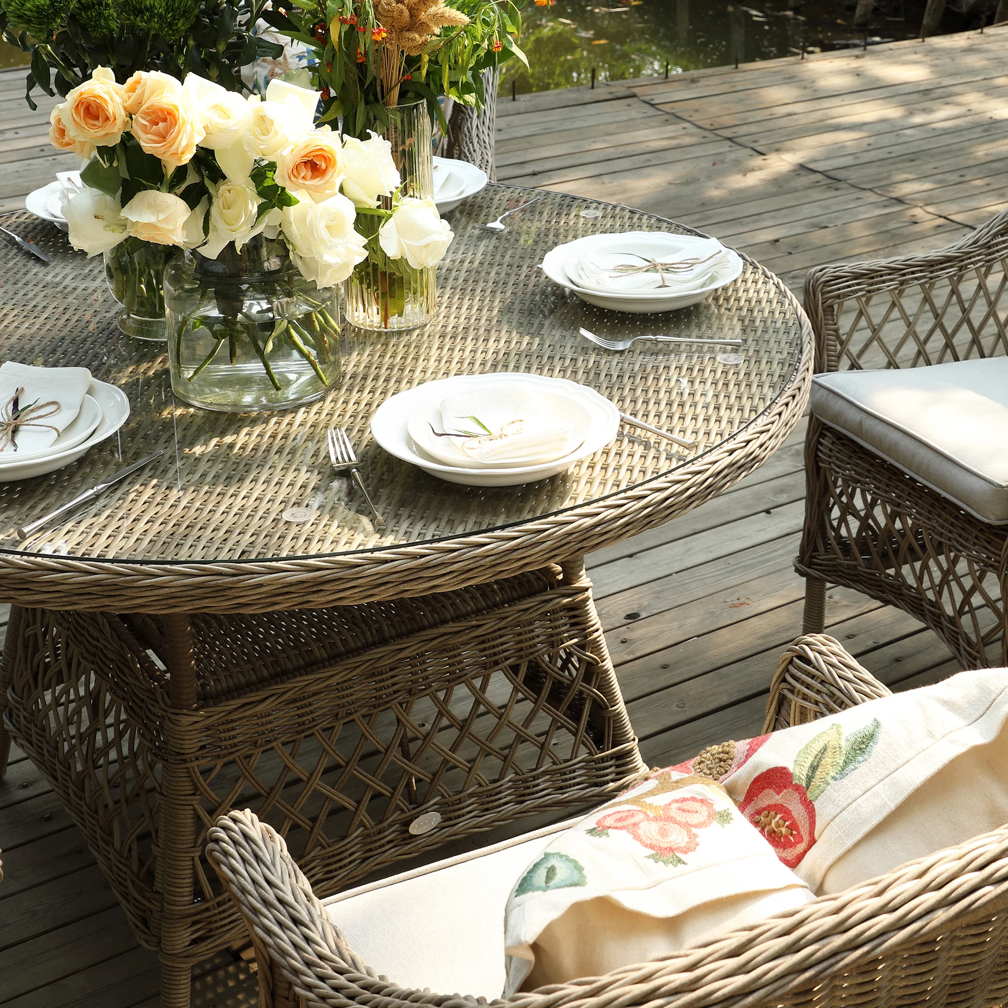 Willowbrook Lattice Weave Rattan 6-Seater Round Dining Set, Natural - Image 5